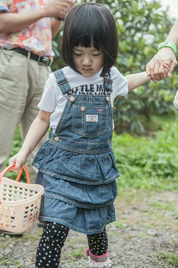吴欣怡(艺人吴尊女儿)