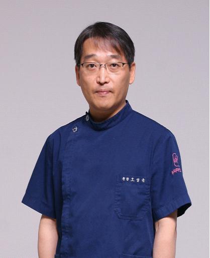 吴成均 吴成均
