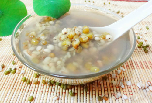 绿豆薏仁汤