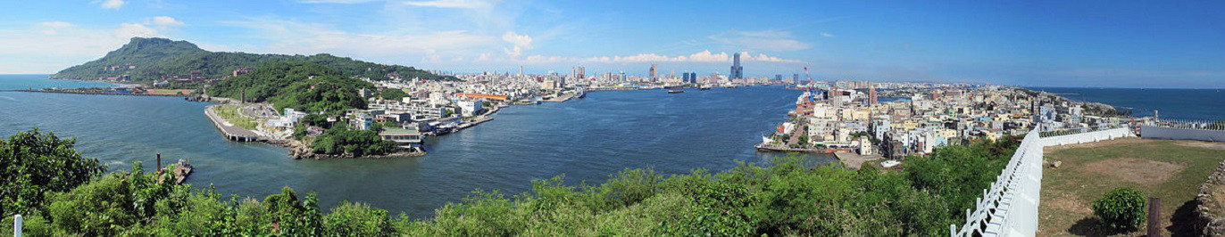 台湾首要的海运枢纽、第一大港高雄港 台湾首要的海运枢纽、第一大港高雄港