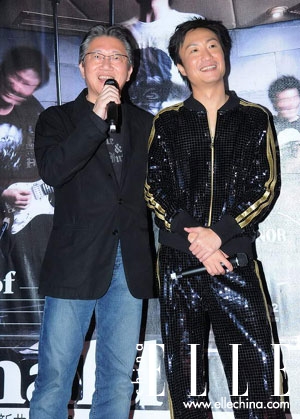 金牌大风主席郑东汉和儿子郑中基 金牌大风主席郑东汉和儿子郑中基
