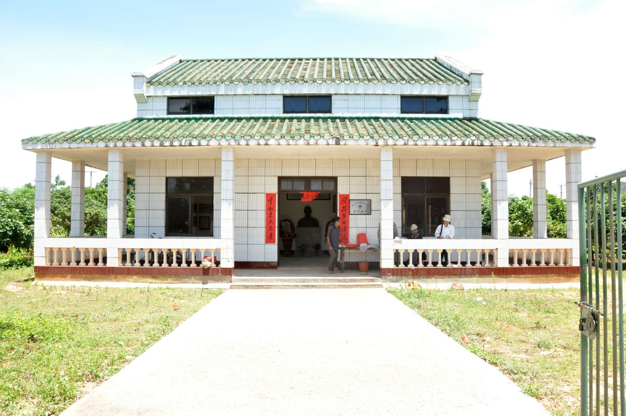 黄学增纪念亭 黄学增纪念亭