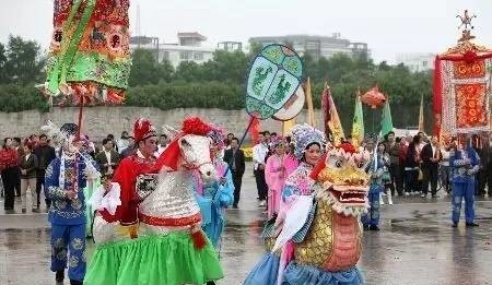 麒麟白马舞 麒麟白马舞