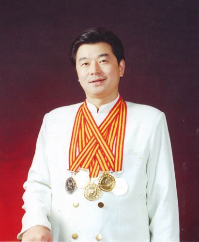 任伟政