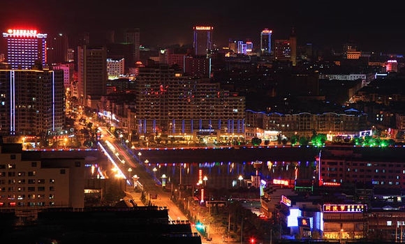 黄山市区（夜景）