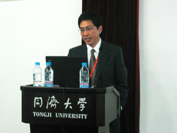 缪立新教授在同济大学百年校庆上的演讲