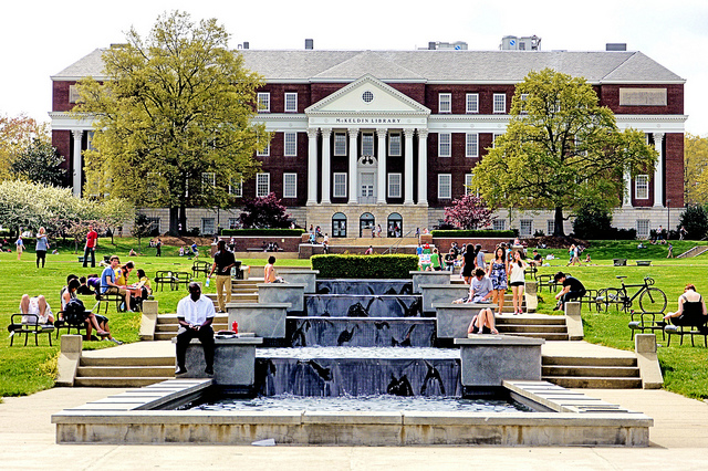 主图书馆McKeldin Library