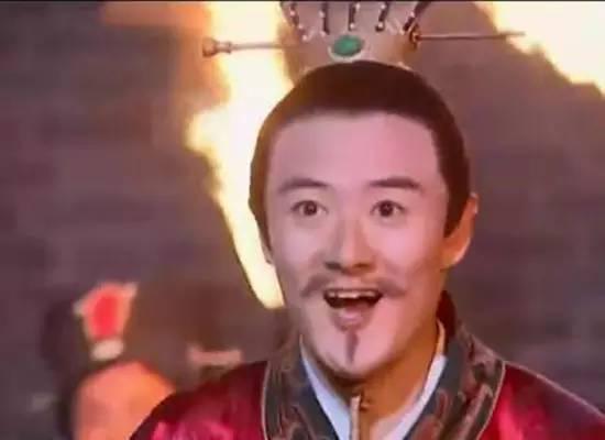 刘髆