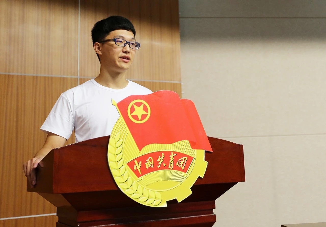 张瑞霖
