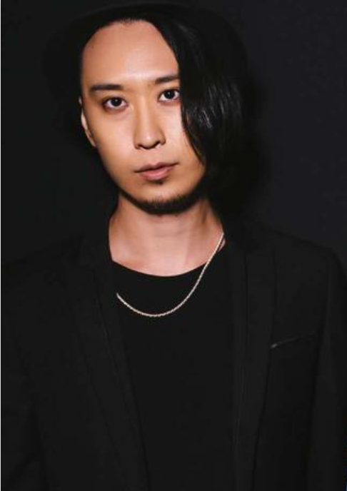 张羽承