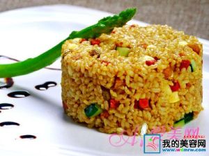 咖哩鸡糙米饭 咖哩鸡糙米饭