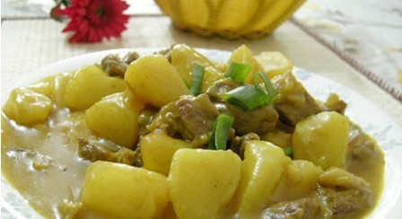 咖喱牛肉土豆 咖喱牛肉土豆