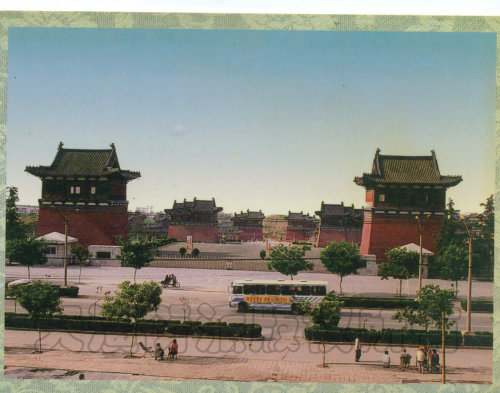 河南巩义宋仁宗永昭陵修复后正面景观 河南巩义宋仁宗永昭陵修复后正面景观