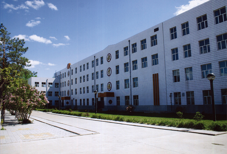 哈尔滨工程技术职业学院校园风景 哈尔滨工程技术职业学院校园风景