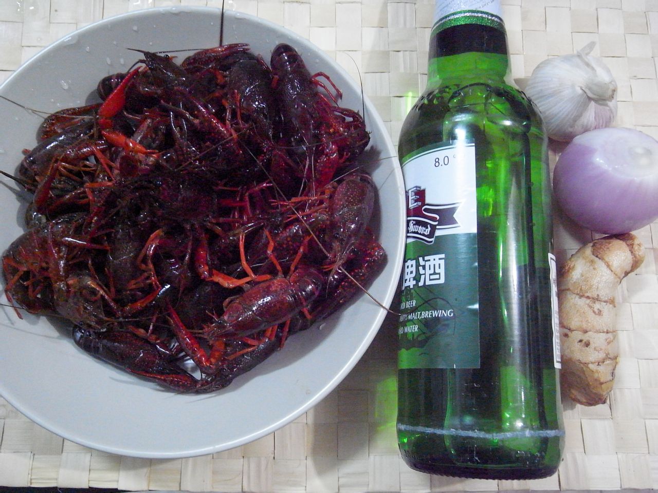啤酒烧小龙虾