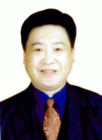 吕国华(石河子大学教授)
