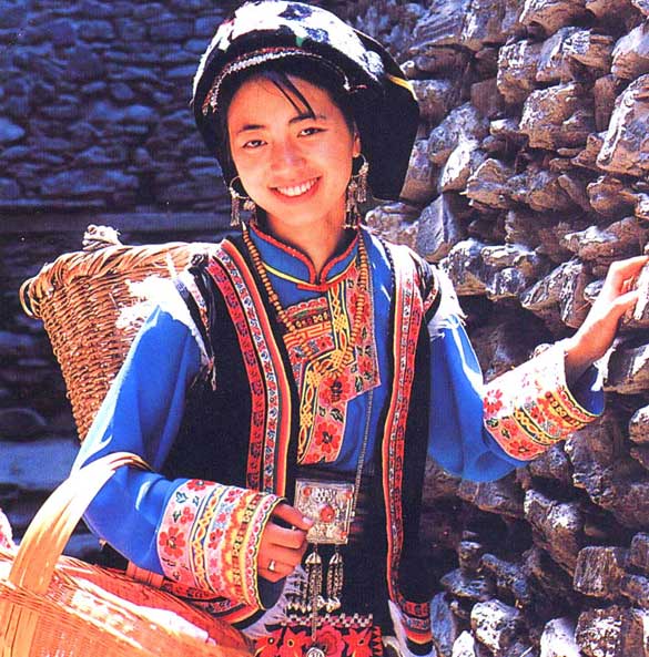 四川少数民族服饰